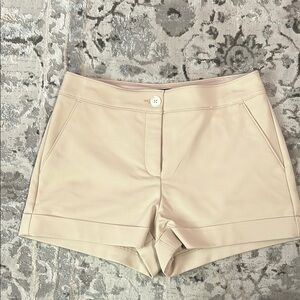 Express Cream High Waist Shorts with Tailored Lines